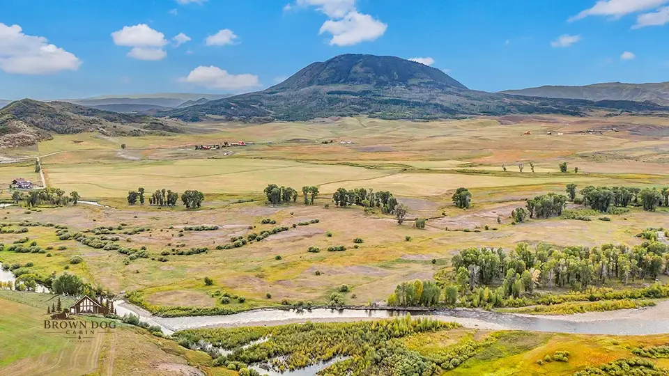 Brown Dog Cabin Getaway in Clark, Colorado